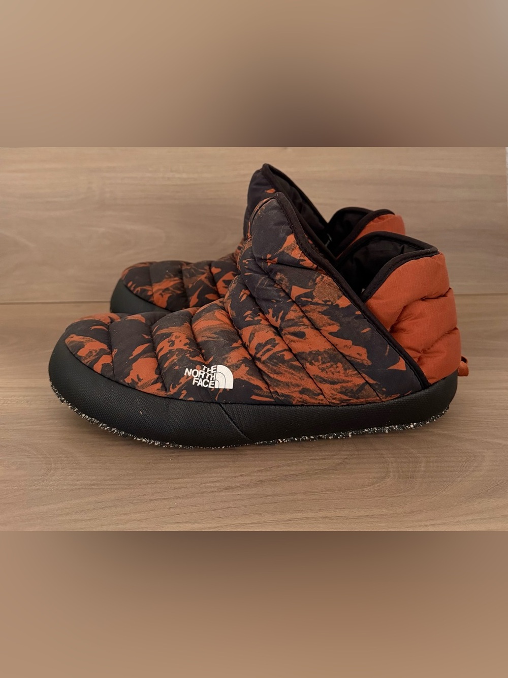 The North Face Thermoball Traction Bootie Slipper Shoe Brown Black Men's Size 9